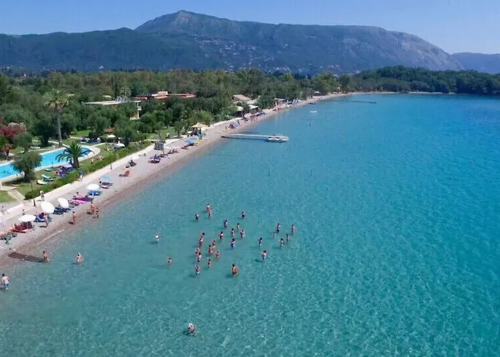Braziliana Corfu * Dassia (Corfu)
