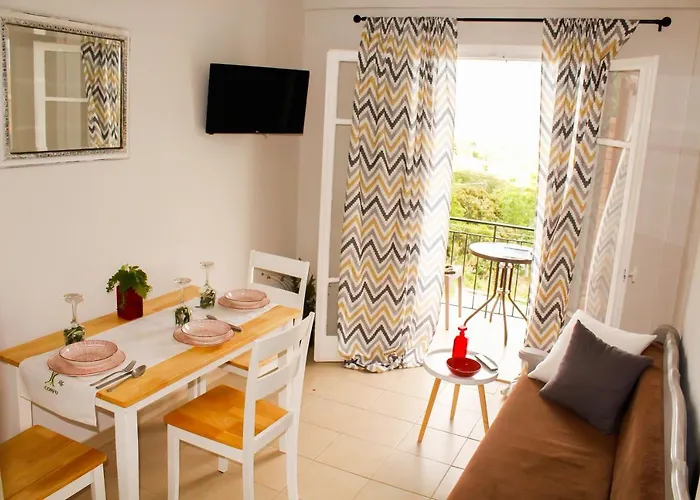 Braziliana Corfu Apartment Dassia (Corfu)